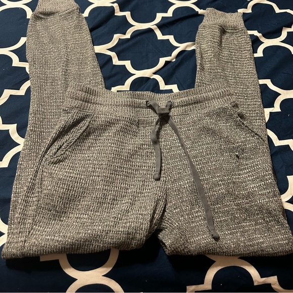 NWT women’s Thermal Jogger Lot xSmall - Picture 2 of 7